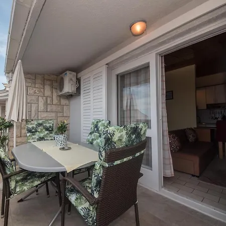 Vila Vida Makarska Exterior foto