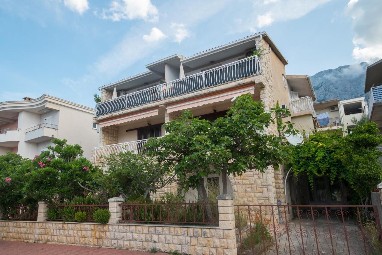 Apartment Vida